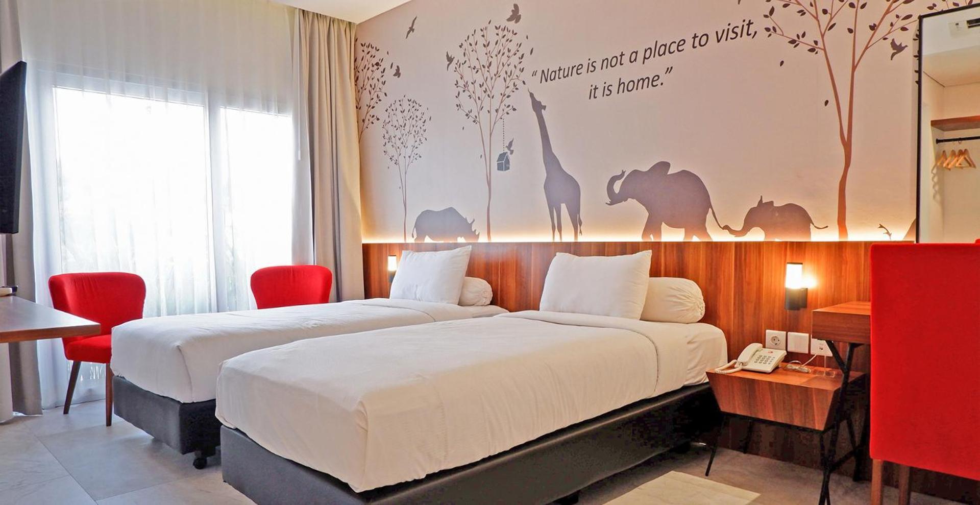 Front One Resort Magelang Zewnętrze zdjęcie