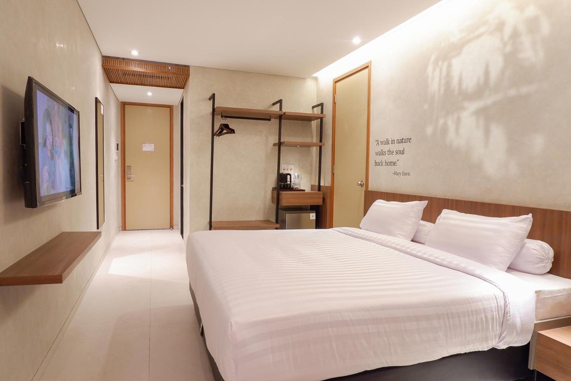 Front One Resort Magelang Zewnętrze zdjęcie